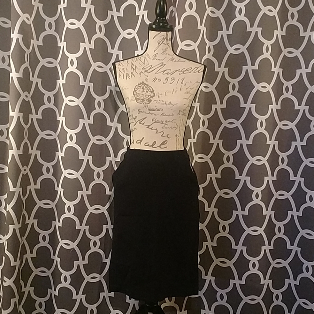 Dark blue pencil skirt
